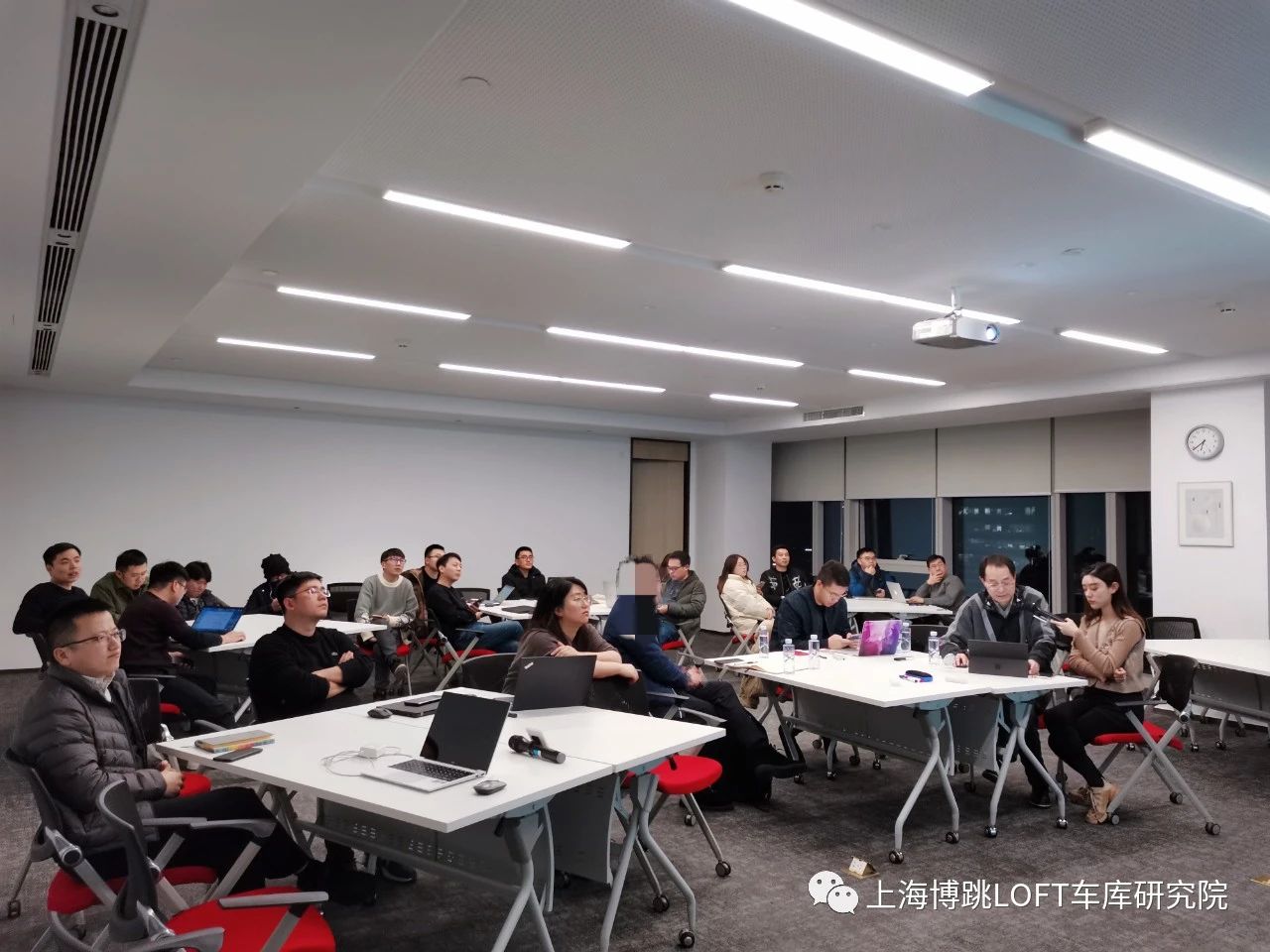 松江杭州LOFT车库专题会