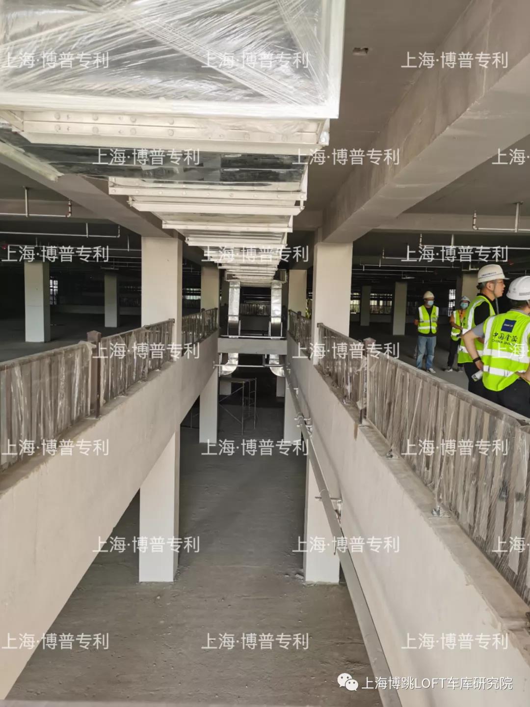 松江恭喜金茂集团第一个LOFT专利车库项目封顶！（限内部参观）